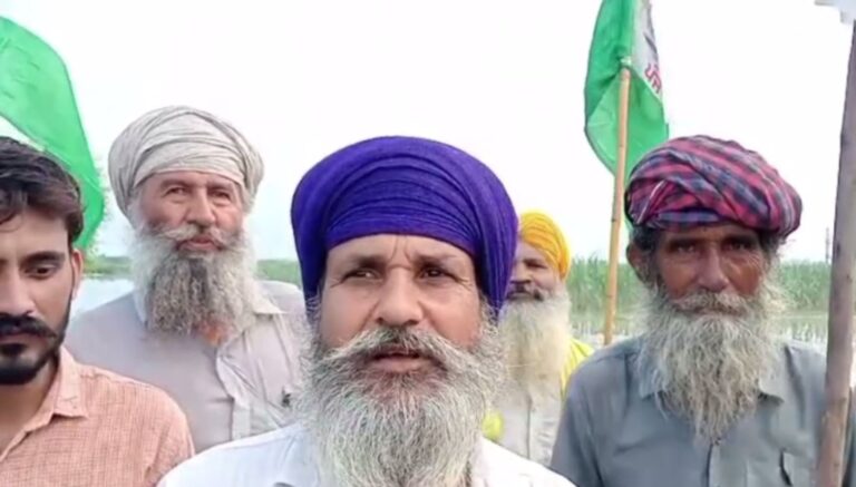 ਤਰਨ ਤਾਰਨ ਦੇ ਪੱਟੀ ਹਲਕੇ ਅੰਦਰ ਹੜ੍ਹਾਂ ਦਾ ਕਹਿਰ; ਹਰੀਕੇ ਹੈਡ ਵਰਕਰਸ ਤੋਂ ਛੱਡੇ ਪਾਣੀ ਨਾਲ ਫਸਲਾਂ ਬਰਬਾਦ; ਕਿਸਾਨਾਂ ਨੇ ਸਰਕਾਰ ਪ੍ਰਤੀ ਪ੍ਰਗਟਾਇਆ ਰੋਸ