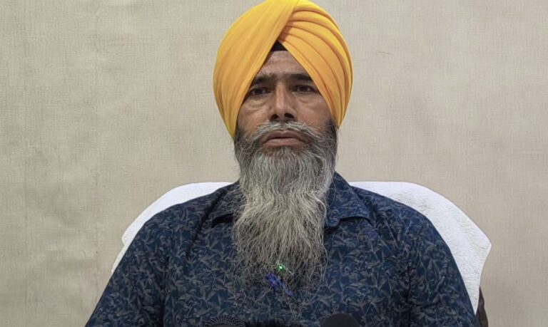 ਸ਼੍ਰੋਮਣੀ ਕਮੇਟੀ ਵੱਲੋਂ ਹੜ੍ਹ ਪੀੜਤਾਂ ਦੀ ਮਦਦ ਲਈ ਸਹਾਇਤਾ ਕੇਂਦਰ ਸਥਾਪਿਤ; ਪਾਵਨ ਸਰੂਪ ਸੁਰੱਖਿਅਤ ਥਾਵਾਂ ’ਤੇ ਪਹੁੰਚਾਉਣ ਦੀ ਅਪੀਲ