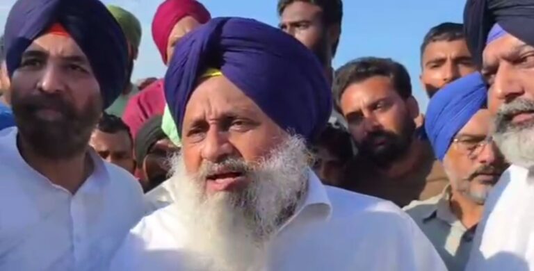 ਸੰਗਰੂਰ ’ਚ ਹੜ੍ਹ ਪੀੜਤਾਂ ਨੂੰ ਸੁਖਬੀਰ ਬਾਦਲ ਦੀ ਸਹਾਇਤਾ; ਇਕ ਲੱਖ ਨਕਦੀ ਤੇ 2000 ਲੀਟਰ ਡੀਜ਼ਲ ਦੇਣ ਦਾ ਐਲਾਨ