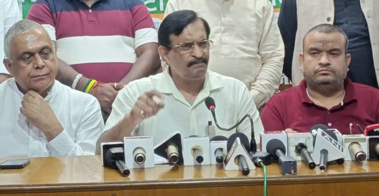 ਜਲੰਧਰ ’ਚ ਪੰਜਾਬ ਸਰਕਾਰ ’ਤੇ ਵਰ੍ਹੇ ਭਾਜਪਾ ਆਗੂ ਅਨਿਲ ਸਰੀਨ; ਪੰਜਾਬ ਦੀ ਮਦਦ ਨਾ ਕਰਨ ਵਾਲੇ ਦਾਅਵਿਆਂ ’ਤੇ ਚੁੱਕੇ ਸਵਾਲ