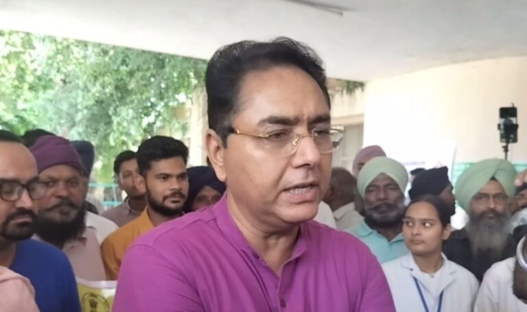 ਸੁਨਾਮ ਸ਼ਹਿਰ ’ਚ ਹਰ ਘਰ ਜਾਵੇਗੀ ਸਿਹਤ ਵਿਭਾਗ ਦੀ ਟੀਮ; ਕੈਬਨਿਟ ਮੰਤਰੀ ਅਮਨ ਅਰੋੜਾ ਵੱਲੋਂ ਸਹਿਯੋਗ ਦੀ ਅਪੀਲ
