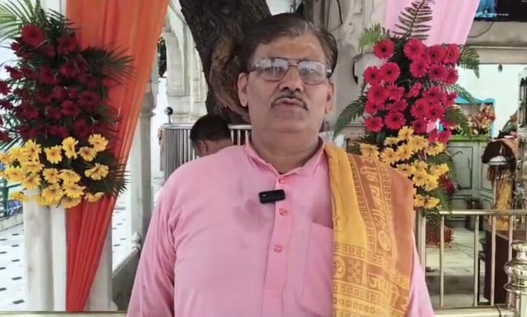 ਅੰਮ੍ਰਿਤਸਰ ਦੁਰਗਿਆਣਾ ਮੰਦਿਰ ’ਚ ਸ਼ਰਧਾਲੂਆਂ ਦੀ ਭੀੜ; ਲੰਗੂਰ ਮੇਲੇ ’ਚ ਸ਼ਿਰਕਤ ਕਰਨ ਪਹੁੰਚ ਰਹੇ ਸ਼ਰਧਾਲੂ