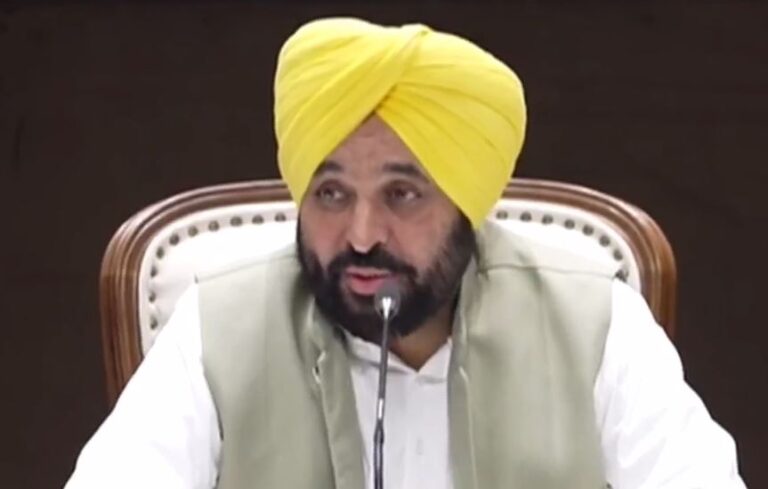 ਮੁੱਖ ਮੰਤਰੀ ਮਾਨ ਵੱਲੋਂ ਸਿਹਤ ਬਾਰੇ ਵੱਡਾ ਐਲਾਨ; 10 ਲੱਖ ਦਾ ਸਿਹਤ ਬੀਮਾ ਸਕੀਮ ਦੀ ਸ਼ੁਰੂਆਤ; 200 ਨਵੇਂ ਮਹੱਲਾ ਕਲੀਨਿਕ ਖੋਲ੍ਹੇਗੀ ਸਰਕਾਰ