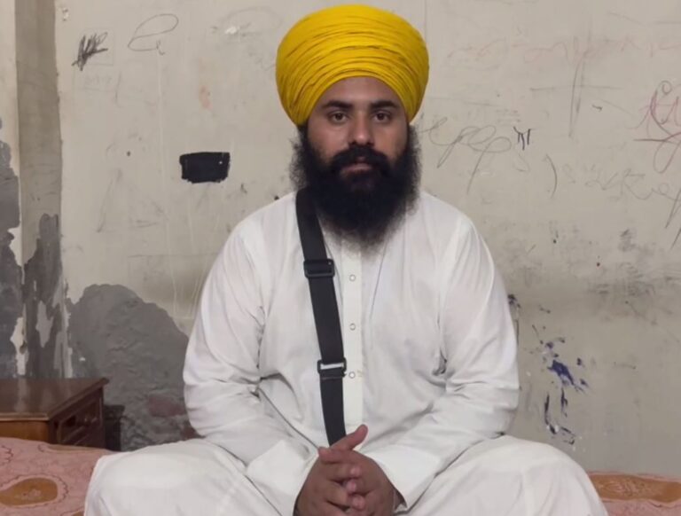 ਅਜਨਾਲਾ ’ਚ ਹੜ੍ਹ ਪੀੜਤਾਂ ਦੇ ਹੱਕ ’ਚ ਨਿਤਰਿਆ ਗ੍ਰੰਥੀ ਸਿੰਘ; ਛਿਮਾਹੀ ਦੀ ਉਗਰਾਹੀ ਨਾ ਲੈਣ ਦਾ ਫੈਸਲਾ