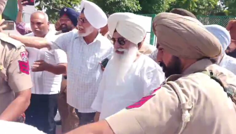 ਨਾਭਾ ਜੇਲ੍ਹ ਪਹੁੰਚੇ ਡੇਰਾ ਬਿਆਸ ਮੁਖੀ ਬਾਬਾ ਗੁਰਵਿੰਦਰ ਸਿੰਘ; ਬਿਕਰਮ ਮਜੀਠੀਆ ਨਾਲ ਕੀਤੀ ਮੁਲਾਕਾਤ
