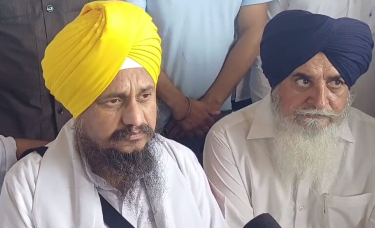 ਫਿਰੋਜ਼ਪੁਰ ਦੇ ਹੜ੍ਹ ਪ੍ਰਭਾਵਿਤ ਖੇਤਰ ਪਹੁੰਚੇ ਗਿ. ਹਰਪ੍ਰੀਤ ਸਿੰਘ; ਪਿੰਡ ਬੱਗੇਵਾਲਾ ਵਿਖੇ ਬਣੇ ਬੇਸ ਕੈਂਪ ਦਾ ਕੀਤਾ ਨਿਰੀਖਣ