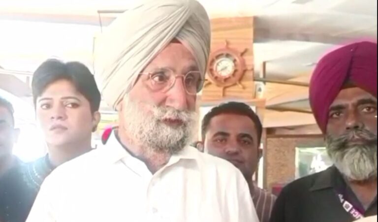 ਕਰਤਾਰਪੁਰ ਲਾਂਘਾ ਖੋਲ੍ਹਣ ਦੀ ਮੰਗ ਨੇ ਫੜਿਆ ਜ਼ੋਰ; ਸਾਂਸਦ ਸੁਖਜਿੰਦਰ ਰੰਧਾਵਾਂ ਦਾ ਕੇਂਦਰ ਵੱਲ ਪੱਤਰ; ਲਾਂਘਾ ਛੇਤੀ ਖੋਲ੍ਹਣ ਦੀ ਕੀਤੀ ਮੰਗ