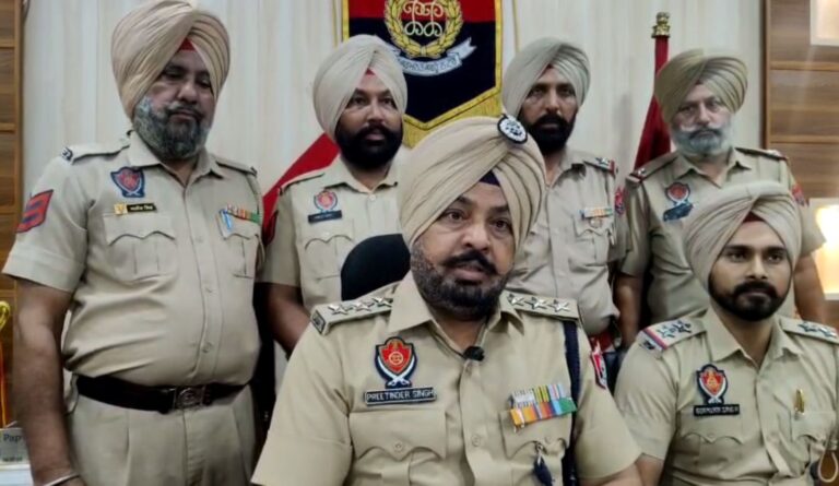 ਤਰਨ ਤਾਰਨ ਪੁਲਿਸ ਵੱਲੋਂ ਹਥਿਆਰਾਂ ਸਮੇਤ ਇਕ ਕਾਬੂ; 2 ਗਲੋਕ ਪਿਸਟਲ, ਇਕ ਪਿਸਟਲ ਤੇ ਮੈਗਜੀਨ ਬਰਾਮਦ
