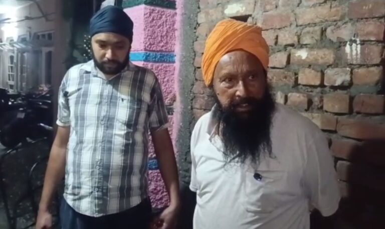 ਧਾਰੀਵਾਲ ਦੇ ਤਿੰਨ ਪਰਿਵਾਰ ਨਰਕ ਭੋਗਣ ਲਈ ਮਜਬੂਰ; ਸੀਵਰੇਜ ਨਾ ਪੈਣ ਕਾਰਨ ਖੜ੍ਹਾ ਰਹਿੰਦੇ ਗੰਦਾ ਪਾਣੀ