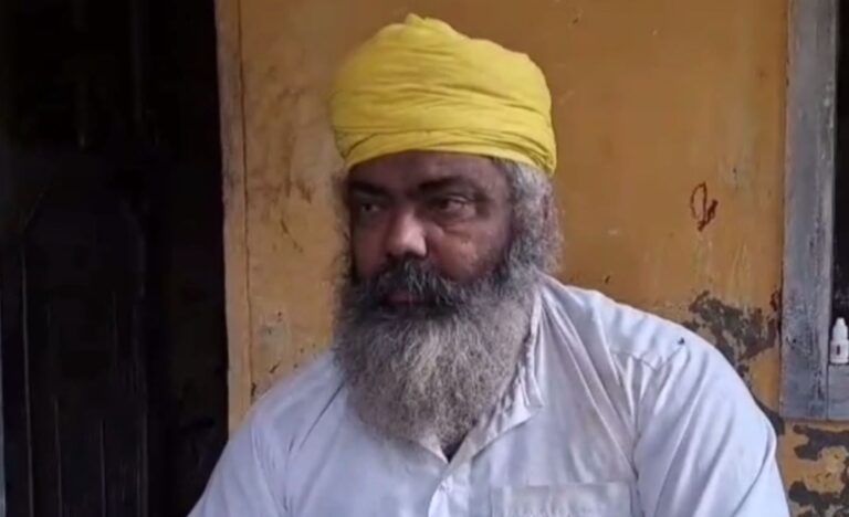 ਗੁਰਦਾਸਪੁਰ ’ਚ ਹੜ੍ਹ ਦੀ ਭੇਂਟ ਚੜ੍ਹਿਆ ਗ੍ਰੰਥੀ ਸਿੰਘ ਦਾ ਘਰ; ਲੋਕਾਂ ਲਈ ਅਨਾਊਂਸਮੈਂਟ ਕਰਨ ਦੌਰਾਨ ਢਹਿਆ ਖੁਦ ਦਾ ਘਰ