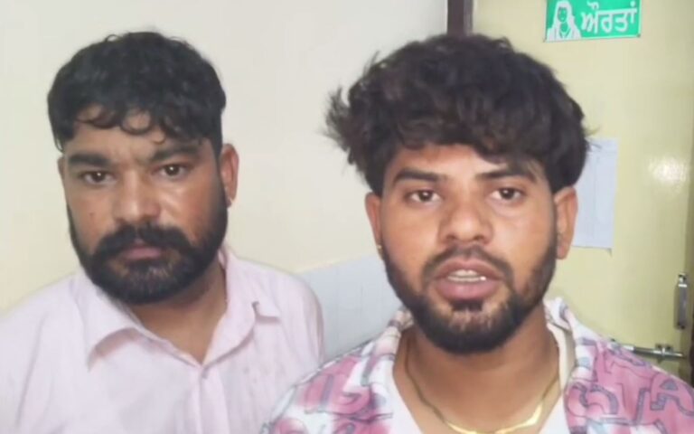 ਮਾਨਸਾ ’ਚ ਨੌਜਵਾਨ ਦਾ ਗੋਲੀ ਮਾਰ ਕੇ ਕਤਲ; ਪਰਿਵਾਰ ਨੇ ਹਸਪਤਾਲ ਦਾ ਕੀਤਾ ਘਿਰਾਓ; ਮੁਲਜ਼ਮਾਂ ਦੀ ਜਲਦ ਕਾਰਵਾਈ ਦੀ ਕੀਤੀ ਮੰਗ