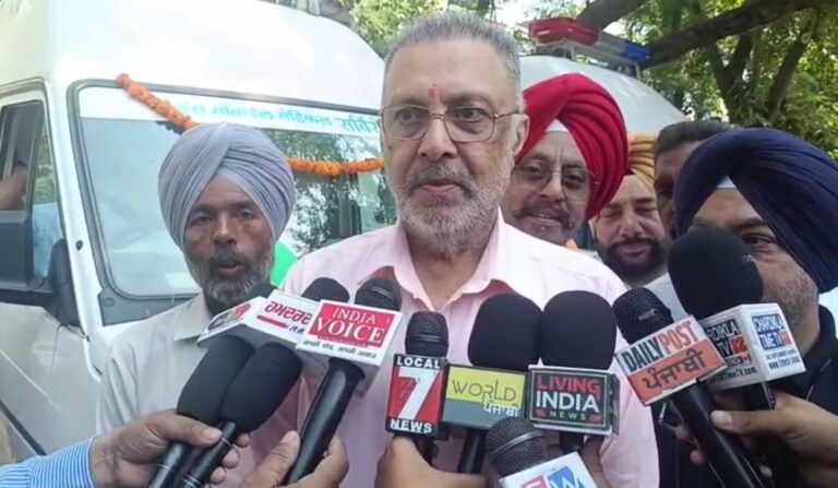 ਪਟਿਆਲਾ ’ਚ 7 ਮੈਡੀਕਲ ਯੂਨਿਟ ਲੋਕ ਅਰਪਨ; ਸਿਹਤ ਮੰਤਰੀ ਨੇ ਝੰਡੀ ਦਿਖਾ ਕੀਤਾ ਰਵਾਨਾ