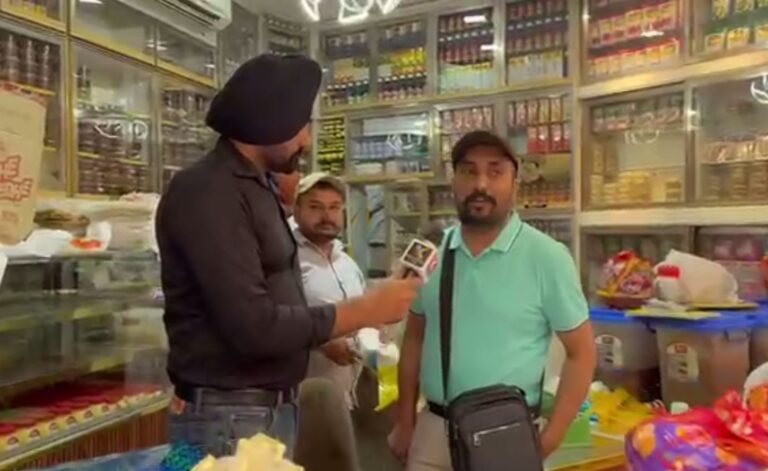 ਫਿਰੋਜ਼ਪੁਰ ’ਚ ਹੜ੍ਹਾਂ ਕਾਰਨ ਫਿੱਕੀ ਰਹੀ ਦੀਵਾਲੀ; ਮੰਦੀ ਦੀ ਮਾਰ ਝੱਲ ਰਹੇ ਦੁਕਾਨਦਾਰ ਤੇ ਵਪਾਰੀ