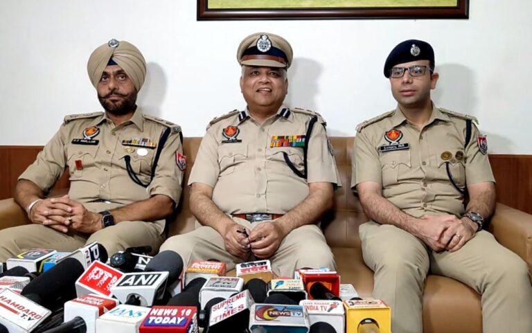 ਅੰਮ੍ਰਿਤਸਰ ਨੂੰ ਮਿਲਿਆ ਨਵਾਂ ਡੀਆਈਜੀ ਬਾਰਡਰ ਰੇਂਜ; ਡੀਆਈਜੀ ਸੰਦੀਪ ਗੋਇਲ ਨੇ ਸੰਭਾਲਿਆ ਅਹੁਦਾ