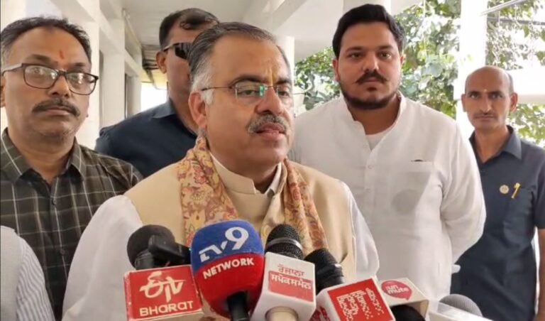 ਤਰੁਣ ਚੁੱਘ ਨੇ ਰਾਹੁਲ ਗਾਂਧੀ ‘ਤੇ ਕੱਸੇ ਤਿੱਖੇ ਤੰਜ਼; ਵਿਦੇਸ਼ ’ਚ ਭਾਰਤ ਨੂੰ ਬਦਨਾਮ ਕਰਨ ਦੇ ਇਲਜ਼ਾਮ; ਕਿਹਾ, ਭਾਰਤ ਨੂੰ ਬਦਨਾਮ ਕਰ ਰਹੇ ਰਾਹੁਲ ਗਾਂਧੀ