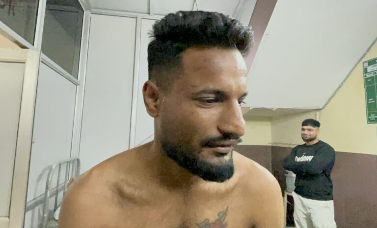 ਫਗਵਾੜਾ ’ਚ ਪਿਉ ਨੇ ਪੁੱਤਰ ਦੇ ਮਾਰਿਆ ਚਾਕੂ; ਪੈਸਿਆਂ ਦਾ ਹਿਸਾਬ ਮੰਗਣ ’ਤੇ ਕੀਤਾ ਹਮਲਾ;  ਪਿਉ ਨੇ ਬਚਾਅ ਦੌਰਾਨ ਸੱਟ ਲੱਗਣ ਦਾ ਦਾਅਵਾ