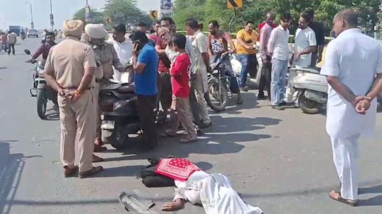 ਕੋਟਕਪੂਰਾ ’ਚ ਭਿਆਨਕ ਹਾਦਸੇ ’ਚ ਇਕ ਮੌਤ; ਬੱਸ ਨੇ ਸਕੂਟਰੀ ਸਵਾਰ ਨੂੰ ਮਾਰੀ ਟੱਕਰ; ਮੁਕਤਸਰ ਰੋਡ ਓਵਰਬ੍ਰਿਜ ‘ਤੇ ਵਾਪਰਿਆ ਹਾਦਸਾ