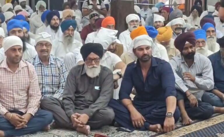 ਜਲੰਧਰ ਵਿਖੇ ਵਰਿੰਦਰ ਘੁੰਮਣ ਨਮਿਤ ਅੰਤਮ ਅਰਦਾਸ ਸਮਾਗਮ; ਸਾਥੀ ਕਲਾਕਾਰਾਂ ਤੇ ਅਹਿਮ ਹਸਤੀਆਂ ਨੇ ਦਿੱਤੀ ਸ਼ਰਧਾਂਜਲੀ