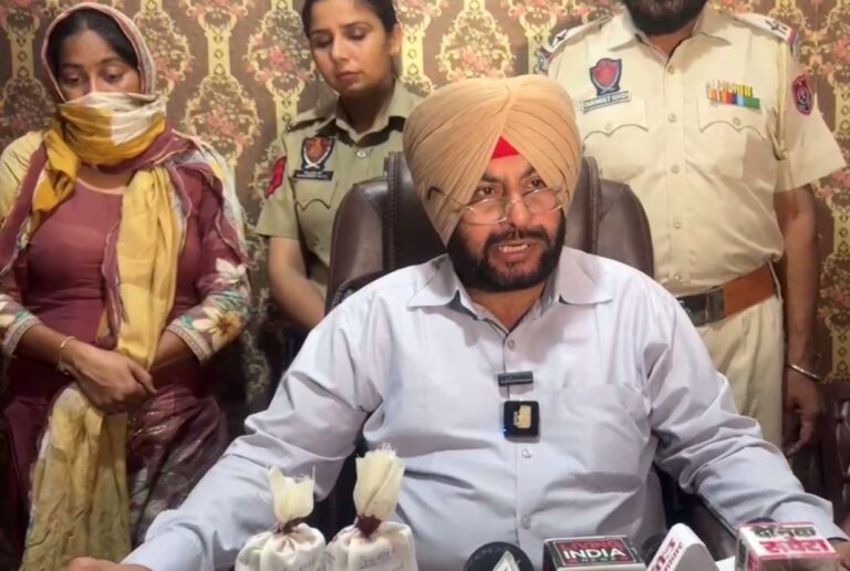 ਅਜਨਾਲਾ ਪੁਲਿਸ ਹੱਥੇ ਚੜ੍ਹੇ ਨਸ਼ਾ ਤਸਕਰ ਪਤੀ-ਪਤਨੀ; ਹੈਰੋਇਨ ਤੇ ਡਰੱਗ ਮਨੀ ਸਮੇਤ ਕੀਤਾ ਕਾਬੂ