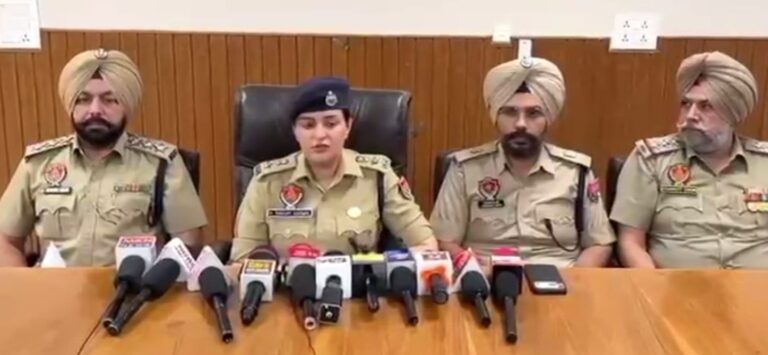 ਤਰਨ ਤਾਰਨ ਪੁਲਿਸ ਦੀ ਨਸ਼ਿਆਂ ਖਿਲਾਫ਼ ਵੱਡੀ ਕਾਰਵਾਈ; ਦੋ ਕਿੱਲੋ ਹੈਰੋਇਨ, ਦੋ ਡਰੋਨ, ਭੁੱਕੀ ਤੇ ਅਫੀਮ ਬਰਾਮਦ