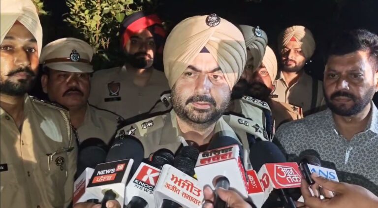 ਜਲੰਧਰ ਪੁਲਿਸ ਵੱਲੋਂ ਭਗੌੜੇ ਮੁਲਜ਼ਮ ਦਾ ਐਨਕਾਊਂਟਰ; ਪੰਜ ਸਾਲਾਂ ਤੋਂ ਭਗੌੜਾ ਚੱਲ ਰਿਹਾ ਸੀ ਮੁਲਜ਼ਮ; ਮੁਕਾਬਲੇ ਤੋਂ ਬਾਦ ਜ਼ਖਮੀ ਹਾਲਤ ’ਚ ਕੀਤਾ ਗ੍ਰਿਫਤਾਰ