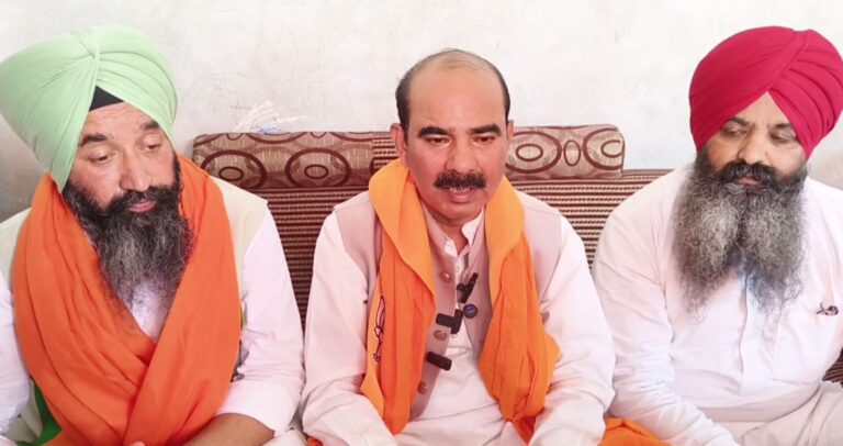 ਤਰਨ ਤਾਰਨ ਪਹੁੰਚੇ ਕੇਂਦਰੀ ਰਾਜ ਮੰਤਰੀ ਅਜੈ ਟਮਟਾ; ਹਰਜੀਤ ਸੰਧੂ ਸਮੇਤ ਕਿਸਾਨਾਂ ਨਾਲ ਵਿਚਾਰ-ਚਰਚਾ