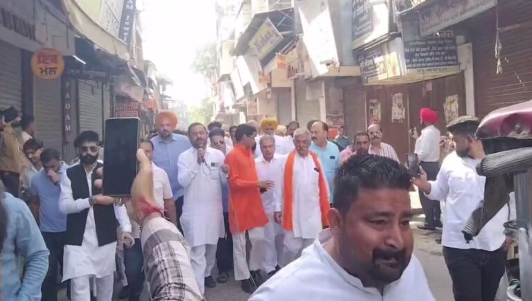 ਬਟਾਲਾ ਬੰਦ ਨੂੰ ਮਿਲਿਆ ਰਲਵਾ-ਮਿਲਵਾ ਹੁੰਗਾਰਾ; ਸਬਜੀ ਮੰਡੀ ਖੁੱਲ੍ਹੀ, ਜ਼ਿਆਦਾਤਰ ਬਾਜ਼ਾਰ ਰਹੇ ਬੰਦ