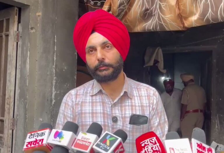 ਮੋਗਾ ’ਚ ਨਕਲੀ ਘਿਓ ਵੇਚਣ ਦਾ ਪਰਦਾਫਾਸ਼; ਭਾਰੀ ਮਾਤਰਾ ’ਚ ਘਿਓ ਸਮੇਤ 4 ਪਰਵਾਸੀ ਕਾਬੂ