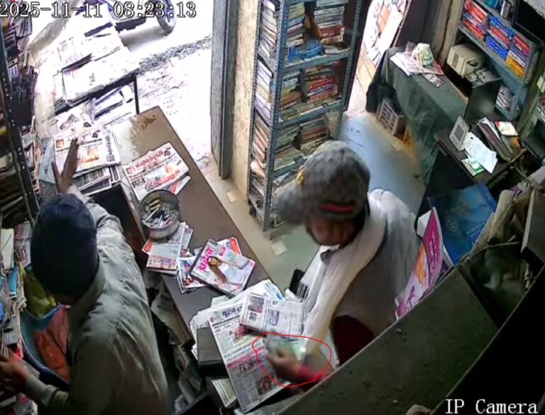 ਲੁਧਿਆਣਾ ’ਚ ਚੋਰ ਦਾ ਅਖਬਾਰ ਸਟਾਲ ’ਤੇ ਧਾਵਾਂ; ਮਾਲਕ ਤੋਂ ਅੱਗ ਬਚਾ ਕੇ ਨਕਦੀ ਲੈ ਕੇ ਫਰਾਰ; ਘਟਨਾ ਸੀਸੀਟੀਵੀ ਕੈਦ, ਪੁਲਿਸ ਕਰ ਰਹੀ ਜਾਂਚ