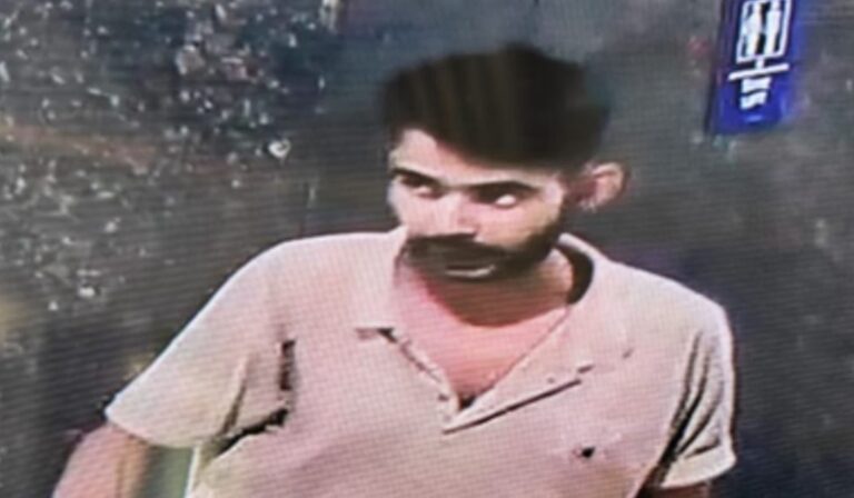 ਚੰਡੀਗੜ੍ਹ ਦੇ ਹਸਪਤਾਲ ’ਚੋਂ ਭੱਜਿਆ ਫਾਂਸੀ-ਯਾਫਤਾ ਕੈਦੀ; ਸੈਕਟਰ-32 ’ਚੋਂ ਪੁਲਿਸ ਮੁਲਾਜ਼ਮਾਂ ਨੂੰ ਧੱਕਾ ਦੇ ਕੇ ਫਰਾਰ