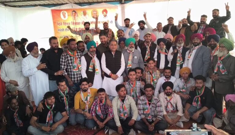 ਸੰਗਰੂਰ ’ਚ ਕਾਂਗਰਸ ਪਾਰਟੀ ਨੂੰ ਵੱਡਾ ਹੁਲਾਰਾ; ਸੈਂਕੜੇ ਲੋਕਾਂ ਨੇ ਪਾਰਟੀ ਅੰਦਰ ਕੀਤੀ ਘਰ ਵਾਪਸੀ; ਸਾਬਕਾ ਮੰਤਰੀ ਵਿਜੈਇੰਦਰ ਸਿੰਗਲਾ ਨੇ ਕੀਤਾ ਸਵਾਗਤ