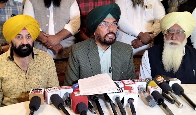 ਵਿਧਾਇਕ ਕੁਲਦੀਪ ਧਾਲੀਵਾਲ ਵੱਲੋਂ ਪ੍ਰਧਾਨ ਮੰਤਰੀ ਵੱਲ ਪੱਤਰ; ਬੀਏਡੀਪੀ ਫੰਡ ਮੁੜ ਸ਼ੁਰੂ ਕਰਨ ਦੀ ਕੀਤੀ ਮੰਗ;  ਸਰਹੱਦੀ ਇਲਾਕਿਆਂ ਨੂੰ ਅਣਗੋਲਣ ਦੇ ਇਲਜ਼ਾਮ