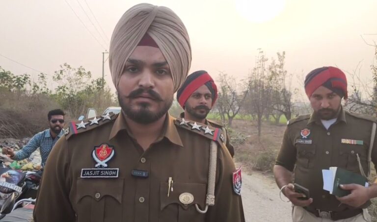 ਅੰਮ੍ਰਿਤਸਰ ’ਚ ਚੋਰਾਂ ਦੇ ਹੌਂਸਲੇ ਲਗਾਤਾਰ ਬੁਲੰਦ; ਵਕੀਲ ਦੇ ਘਰੋਂ ਪਿਸਤੌਲ ਤੇ ਲਾਇਸੈਂਸ ਲੈ ਕੇ ਫਰਾਰ; ਪੁਲਿਸ ਮੁਸ਼ਤੈਦੀ ਤੇ ਉੱਠੇ ਸਵਾਲ, ਵਕੀਲ ਨੇ ਮੰਗੀ ਕਾਰਵਾਈ