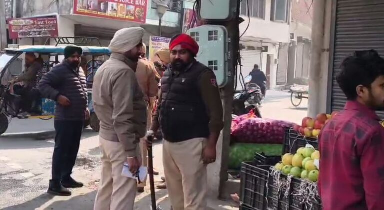 ਅੰਮ੍ਰਿਤਸਰ ਮੈਡੀਕਲ ਕਾਲਜ ਦੇ ਬਾਹਰ ਫਾਇਰਿੰਗ; ਕਾਰ ਸਵਾਰ ਨੌਜਵਾਨ ਗੋਲੀਆਂ ਚਲਾ ਕੇ ਫਰਾਰ