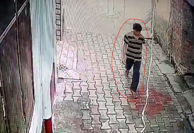 ਗੁਰਦਾਸਪੁਰ ਪੁਲਿਸ ਵੱਲੋਂ ਨਾਬਾਲਿਗ ਚੋਰ ਕਾਬੂ; ਐਨਆਰਆਈ ਦੇ ਘਰੋਂ ਚੋਰੀ ਕਰ ਹੋਇਆ ਸੀ ਫਰਾਰ