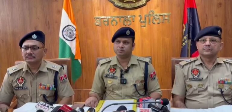 ਬਰਨਾਲਾ ਪੁਲਿਸ ਨੇ ਸੁਲਝਾਇਆ 3 ਕਤਲਾਂ ਦਾ ਮਾਮਲਾ; ਨਹਿਰ ’ਚ ਧੱਕਾ ਦੇ ਕੇ ਮਾਰੇ ਸੀ ਪਰਿਵਾਰ ਦੇ ਤਿੰਨ ਮੈਂਬਰ; ਨਿਆਜ ਤੇ ਨਾਰੀਅਲ ਤੈਰਨ ਬਹਾਨੇ ਅੰਜ਼ਾਮ ਦਿੱਤੀ ਘਟਨਾ