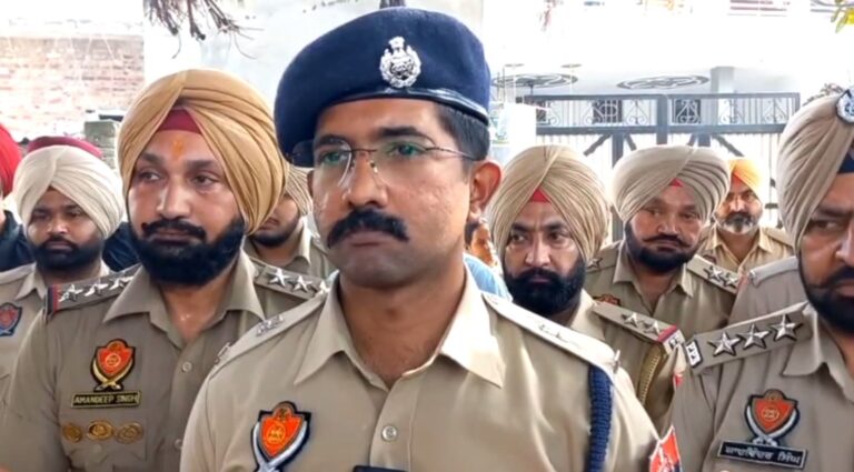 ਅੰਮ੍ਰਿਤਸਰ ਦਿਹਾਤੀ ਪੁਲਿਸ ਵੱਲੋਂ ਪਿੰਡਾਂ ’ਚ ਤਲਾਸ਼ੀ ਮੁਹਿੰਮ; ਵਾਹਗਾ ਬਾਰਡਰ ਨੇੜਲੇ ਪਿੰਡਾਂ ’ਚ ਕੀਤੀ ਵੱਡੀ ਕਾਰਵਾਈ