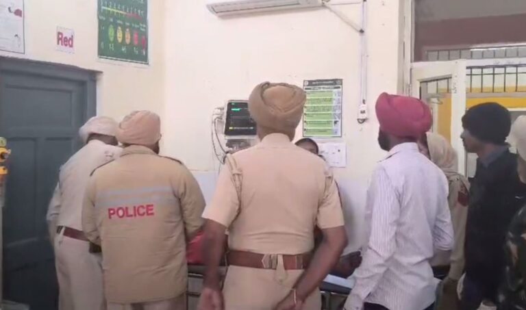 ਫਰੀਦਕੋਟ ’ਚ ਪਰਵਾਸੀ ਵੱਲੋਂ ਖੁਦਕੁਸ਼ੀ ਦੀ ਕੋਸ਼ਿਸ਼; ਖੁਦ ਦੀ ਗਰਦਨ ’ਤੇ ਵਾਰ ਕਰ ਕੇ ਕੀਤਾ ਗੰਭੀਰ ਜ਼ਖਮੀ