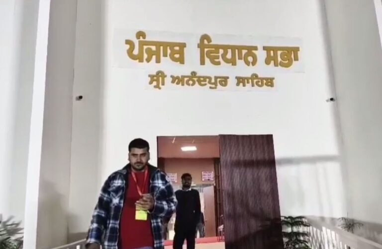 ਅਨੰਦਪੁਰ ਸਾਹਿਬ ਵਿਖੇ ਵਿਧਾਨ ਸਭਾ ਦਾ ਕੰਮ ਮੁਕੰਮਲ; ਆਰਜ਼ੀ ਤੌਰ ’ਤੇ ਬਣੀ ਵਿਧਾਨ ਦੀ ਤਸਵੀਰ ਵਾਇਰਲ; ਹੂ-ਬ-ਹੂ ਚੰਡੀਗੜ੍ਹ ਵਰਗੀ ਬਣੀ ਐ ਵਿਧਾਨ ਸਭਾ