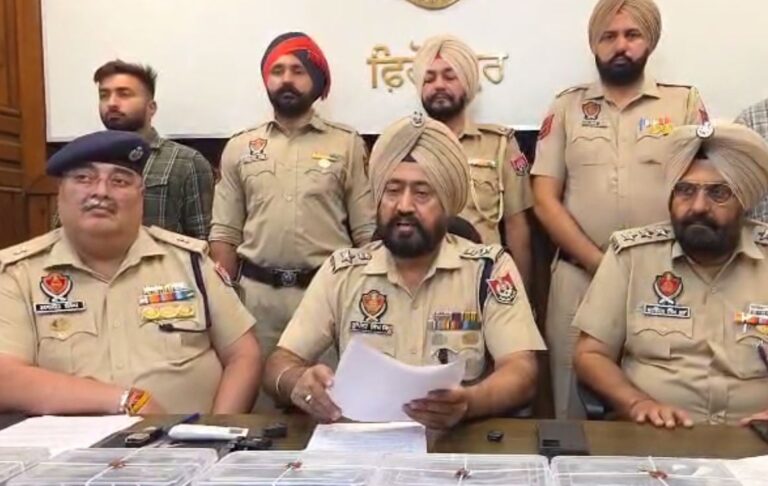 ਫਿਰੋਜ਼ਪੁਰ ਪੁਲਿਸ ਵੱਲੋਂ ਨਸ਼ੇ ਤੇ ਅਸਲੇ ਸਮੇਤ 4 ਕਾਬੂ; ਭਾਰੀ ਮਾਤਰਾ ’ਚ ਨਸ਼ੀਲੇ ਪਦਾਰਥ ਤੇ ਹਥਿਆਰ ਬਰਾਮਦ