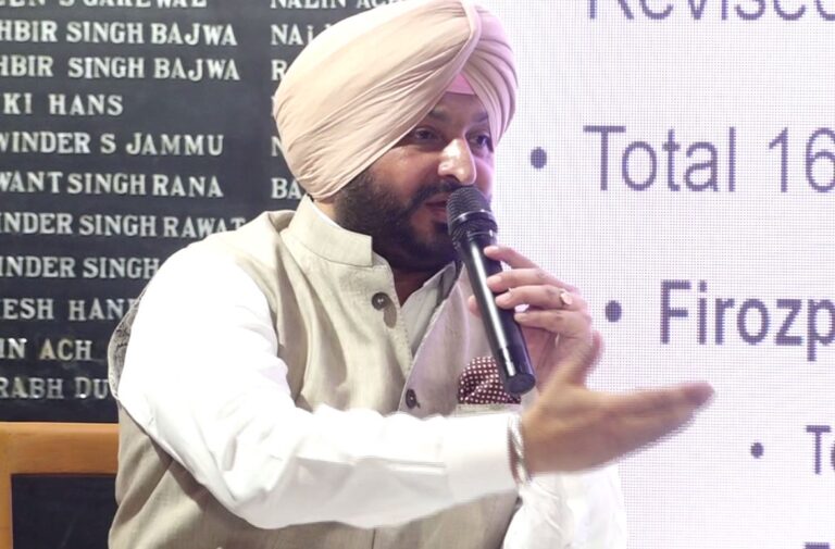 ਕੇਂਦਰ ਵੱਲੋਂ ਪੰਜਾਬ ਲਈ ਨਵੇਂ ਰੇਲਵੇ ਪ੍ਰੋਜੈਕਟ ਨੂੰ ਮਨਜੂਰੀ; ਫਿਰੋਜ਼ਪੁਰ-ਪੱਟੀ ਰੇਲ ਲਿੰਕ ਪ੍ਰੋਜੈਕਟ ਨੂੰ ਹਰੀ ਝੰਡੀ; ਕੇਂਦਰੀ ਰਾਜ ਮੰਤਰੀ ਰਵਨੀਤ ਬਿੱਟੂ ਨੇ ਕੀਤਾ ਐਲਾਨ