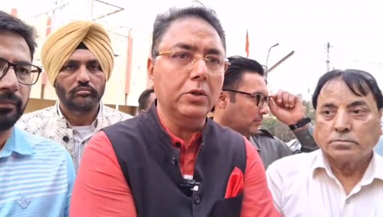 3100 ਪਿੰਡਾਂ ’ਚ ਬਣਨਗੇ ਨਵੇਂ ਖੇਡ ਸਟੇਡੀਅਮ;  ਸੁਨਾਮ ਦੇ 29 ਪਿੰਡਾਂ ਅੰਦਰ ਖ਼ਰਚੇ ਜਾਣਗੇ 11.5 ਕਰੋੜ; ਮੰਤਰੀ ਅਮਨ ਅਰੋੜਾ ਨੇ ਦਿੱਤੀ ਜਾਣਕਾਰੀ