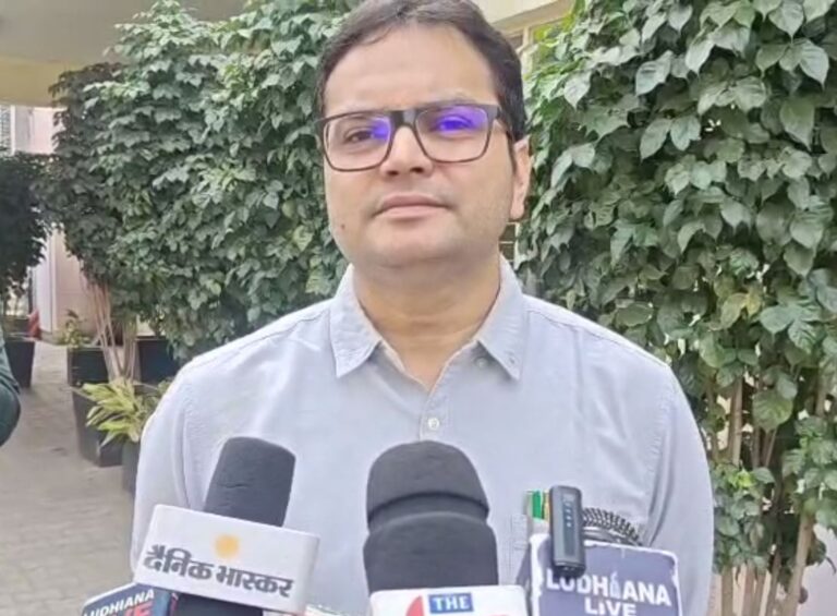 ਲੁਧਿਆਣਾ ’ਚ ਸਿਲੰਡਰ ਫਟਣ ਨਾਲ 4 ਜ਼ਖ਼ਮੀ; ਇਕ ਨੂੰ ਗੰਭੀਰ ਹਾਲਤ ’ਚ ਕੀਤਾ ਰੈਫਰ