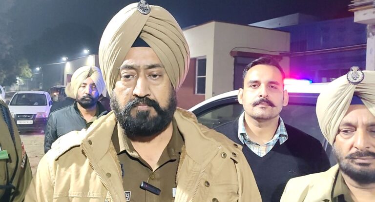 ਫਿਰੋਜ਼ਪੁਰ ਵੱਲੋਂ ਕਤਲ ਦੇ ਮੁਲਜ਼ਮ ਦਾ ਐਨਕਾਊਟਰ; ਆਰਐਸਐਸ ਆਗੂ ਦੇ ਪੋਤਰੇ ਦਾ ਹੋਇਆ ਸੀ ਕਤਲ; ਹੁਣ ਤਕ ਤਿੰਨ ਜਣਿਆਂ ਦੀ ਹੋ ਚੁੱਕੀ ਐ ਗ੍ਰਿਫਤਾਰੀ