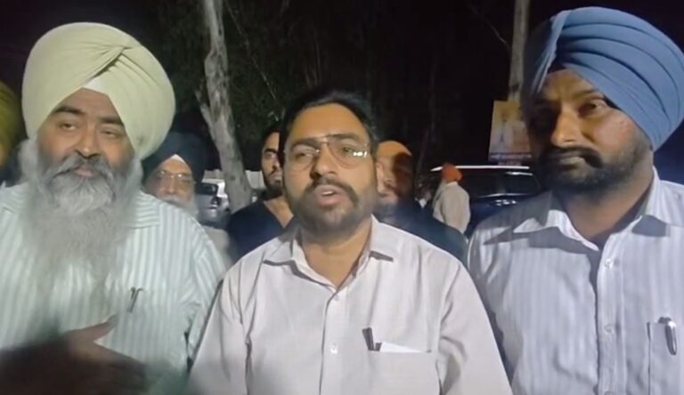 ਪੰਜਾਬ ਰੋਡਵੇਜ ਤੇ ਪੀਆਰਟੀਸੀ ਦਾ ਚੱਕਾ ਜਾਮ ਮੁਲਤਵੀ; ਮੰਗਾਂ ਮੰਨੇ ਜਾਣ ਬਾਅਦ ਬਦਲਿਆ ਫੈਸਲਾ; ਮੰਤਰੀ ਨੇ ਮੀਟਿੰਗ ਦੌਰਾਨ ਮੰਨੀਆਂ ਸਾਰੀਆਂ ਮੰਗਾਂ