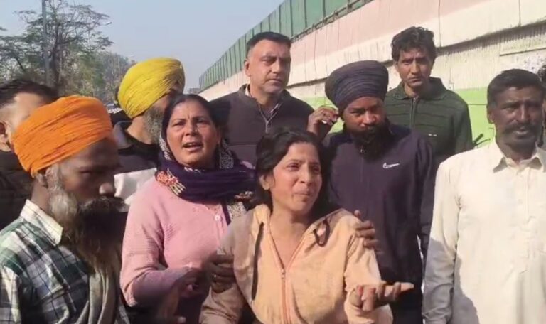 ਜੰਡਿਆਲਾ ਪੁਲਿਸ ਹਿਰਾਸਤ ’ਚ ਨੌਜਵਾਨ ਦੀ ਮੌਤ; ਪਰਿਵਾਰ ਨੇ ਰੋਡ ਜਾਮ ਕਰ ਕੇ ਕੀਤੀ ਨਾਅਰੇਬਾਜ਼ੀ; ਪੁਲਿਸ ਪ੍ਰਸ਼ਾਸਨ ’ਤੇ ਲਾਏ ਗੰਭੀਰ ਇਲਜ਼ਾਮ