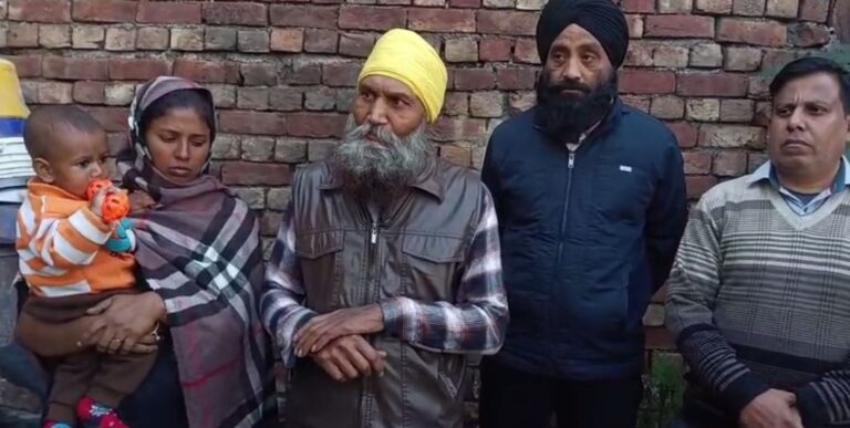 ਗੁਰਦਾਸਪੁਰ ਵਾਸੀ ਪਰਿਵਾਰ ਦੀ ਮਦਦ ਲਈ ਗੁਹਾਰ; ਹਾਦਸੇ ’ਚ ਨਕਾਰਾ ਹੋਇਆ ਮੁਖੀਆ; ਕਿਸੇ ਸਮੇਂ ਵੀ ਡਿੱਗ ਸਕਦੀ ਐ ਘਰ ਦੀ ਛੱਤ, ਮਦਦ ਦੀ ਅਪੀਲ