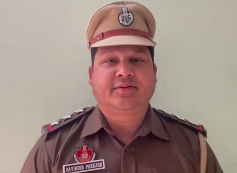 ਗੁਰਦਾਸਪੁਰ ਲੁੱਟ ਖਿਲਾਫ ਇਕਜੁਟ ਹੋਇਆ ਵਪਾਰ ਮੰਡਲ; ਲੁੱਟ ਦਾ ਸ਼ਿਕਾਰ ਹੋਏ ਦੁਕਾਨਦਾਰ ਨਾਲ ਪ੍ਰਗਟਾਈ ਚਿੰਤਾ