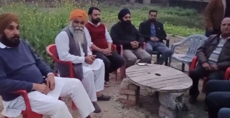 ਮਲੋਟ ’ਚ ਨਸ਼ਿਆਂ ਖਿਲਾਫ਼ ਇਕਜੁਟ ਹੋਏ ਲੋਕ; ਪੁਲਿਸ ਪ੍ਰਸ਼ਾਸਨ ਨੂੰ ਪੂਰਨ ਸਹਿਯੋਗ ਦਾ ਵਾਅਦਾ