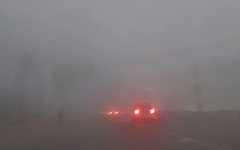 ਅੰਮ੍ਰਿਤਸਰ ਗੁਰੂ ਨਗਰੀ ਅੰਦਰ ਵਿੱਛੀ ਧੁੰਦ ਦੀ ਚਾਦਰ/ ਸੰਘਣੀ ਧੁੰਦ ਕਾਰਨ ਜ਼ੀਰੋ ਤਕ ਪਹੁੰਚੀ ਵਿਜ਼ੀਵਿਲਟੀ